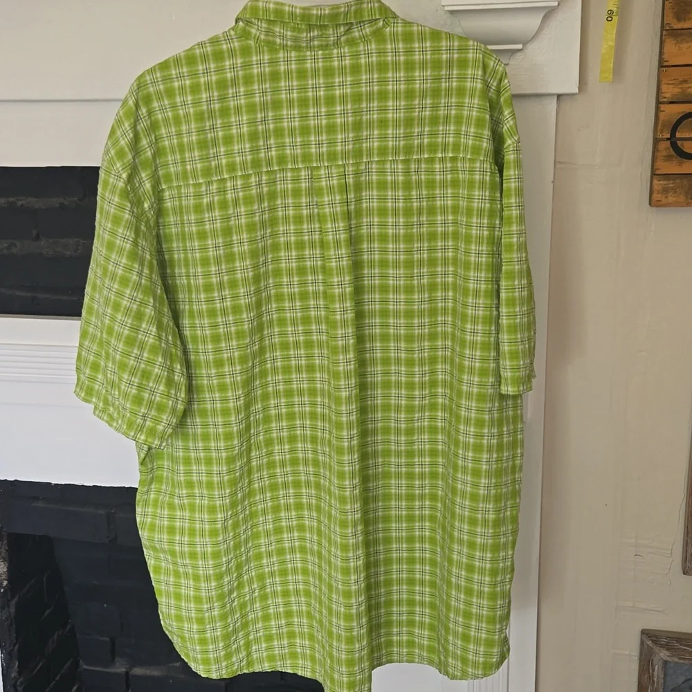 Cabela's plaid short sleeve shirt - Picture 10 of 10